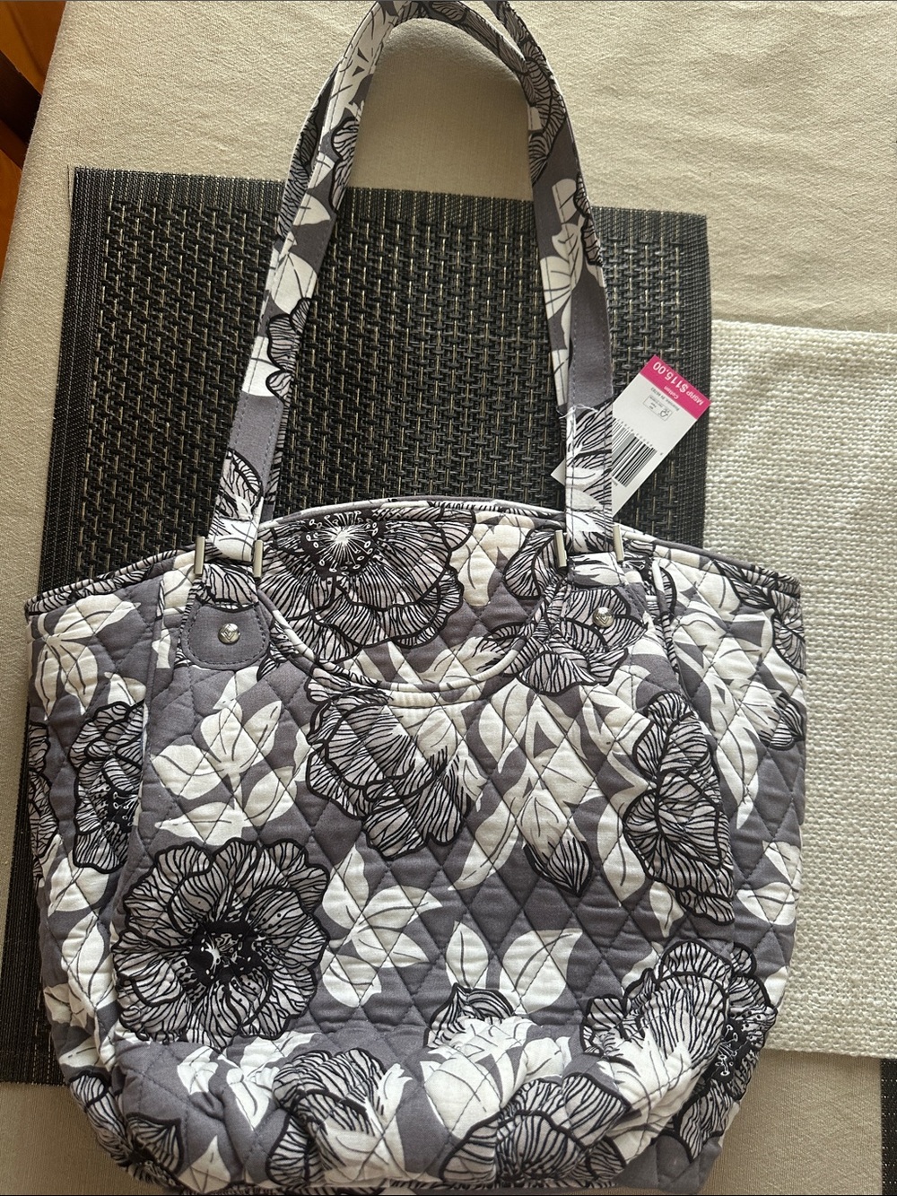 Vera Bradley Glenna MOON SHADOW MEADOW Purse Bag Tote Gray White Floral New V343 - Picture 6 of 6